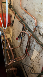 Photo de galerie - Raccordement d’une chaudière au sol