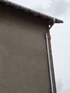 Photo de galerie - Pose de gouttière 