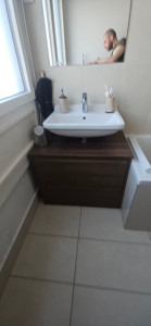 Photo de galerie - Pose meuble sous évier Ikea.
(Salle de bain)