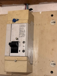 Photo de galerie - Installation électrique