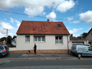 Photo de galerie - Début des travaux de nettoyage de toiture