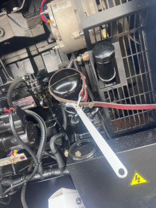 Photo de galerie - Entretien d’engin ( kit entretien filtration vidange ) 