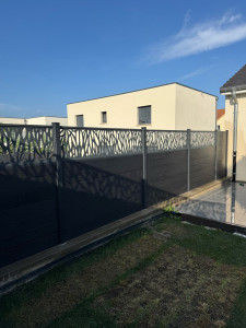 Photo de galerie - Clôture composite 