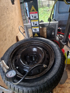 Photo de galerie - Un montage et équilibrage de pneus 