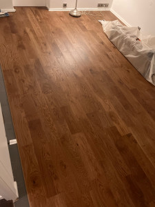 Photo de galerie - Poseur de parquet