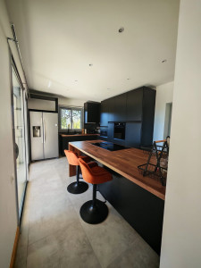 Photo de galerie - Montage d’une cuisine IKEA 