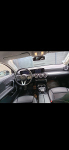 Photo de galerie - Nettoyage intérieur réalisé sur ce véhicule Mercedes.
Aspiration complète, nettoyage des plastiques et des surfaces intérieures pour un rendu propre et soigné.
? Résultat : habitacle propre, sain et agréable.
DNM Nettoyage