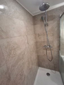 Photo de galerie - Pose colonne de douche