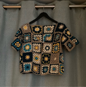 Photo de galerie - Ma dernière œuvre au crochet! 