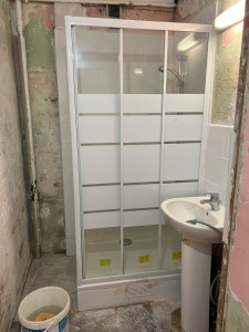 Photo de galerie - Douche avec receveur 100/80