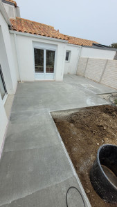 Photo de galerie - Réalisation terrasse autour d'un puits 