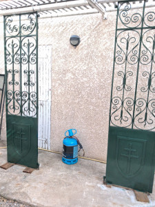 Photo de galerie - Décapage et peinture 