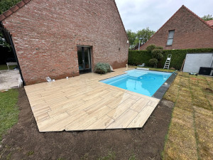 Photo de galerie - Carrelage piscine 