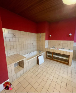 Photo de galerie - Rénovation salle de bain peinture carrelage enduit placo etc