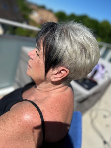 Photo de galerie - Coupe courte , couleur 