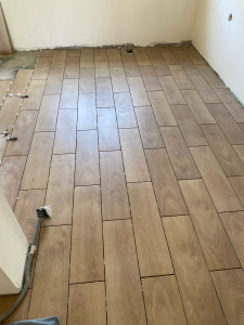 Photo de galerie - Pose du carrelage 