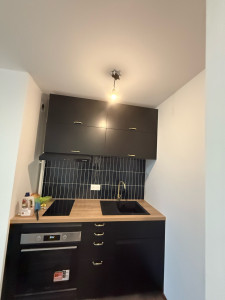 Photo de galerie - Rénovation et pose de cuisine après 