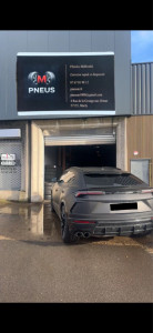 Photo de galerie - Changement de pneus et plaquettes de frein