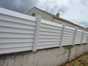 Photo de galerie - Bricolage et multi services