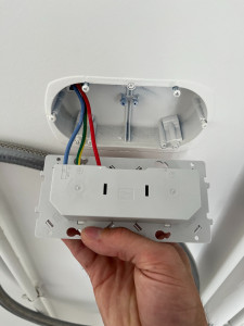 Photo de galerie - Installation d'une prise double