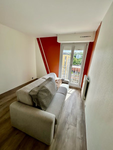 Photo de galerie - Rénovation murs ,plafond et sol parquet 