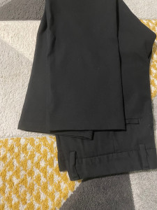 Photo de galerie - Ourlet de pantalon 