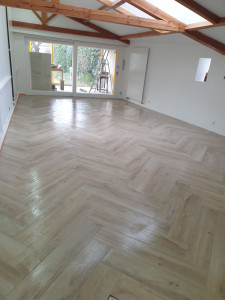 Photo de galerie - Pose bâton rompu en 20x100