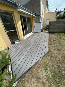 Photo de galerie - Finition de la terrasse 