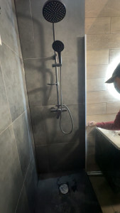 Photo de galerie - Toutes les étapes de la rénovation, nous les avons sur WhatsApp étape par étape, vous pouvez nous contacter directement sur le 07 58 63 69 38