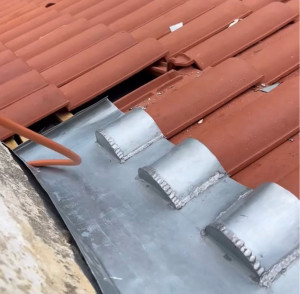 Photo de galerie - Je m’occupe également de tous vos travaux de zinguerie !