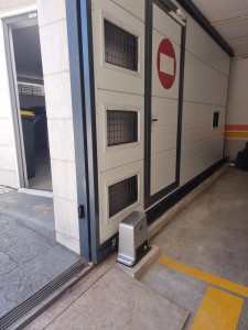 Photo de galerie - Remplacement Moteur Colissant
