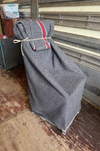 Photo de galerie - Emballage sous couverture 