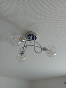 Photo de galerie - Installation de différents luminaires 