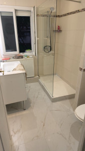 Photo de galerie - Après salle de bain refaire 