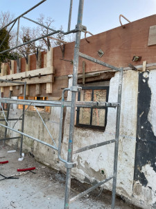 Photo de galerie - Coffrage haut de mur ceinture béton périférique 