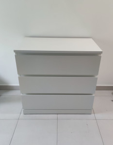Photo de galerie - Montage d'une commode