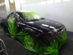 Photo de galerie - Audi TT – Réparation carrosserie et mise en peinture réalisées en cabine. Travail minutieux avec une finition haut de gamme et un vernis à fort pouvoir de brillance.