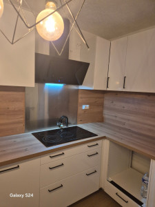 Photo de galerie - Pose des cuisses équipée 