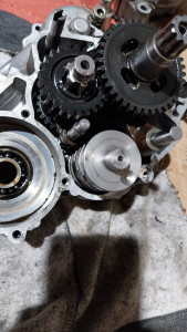 Photo de galerie - Changement vilebrequin, boîte de vitesse 