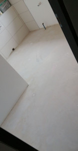 Photo de galerie - Réagreage fibré pour une pose de sol type dalles PVC 