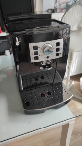 Photo de galerie - Machine à café (DELONGHI, JURA, KRUPS, PHILIPS, etc...)