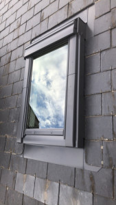 Photo de galerie - Pose d’un velux (55x78)