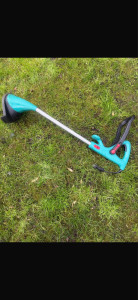 Photo de galerie - Location Coupe-bordures / Débroussailleuse électrique ?