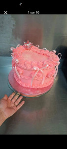 Photo de galerie - « Bonjour à tous ! Je suis ravie de vous annoncer les délices d’Éclat Gourmand : des empanadas, des flans et des bizcochos faits maison, à découvrir très bientôt ! »