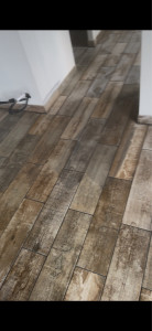 Photo de galerie - Sol carrelage imitation bois 