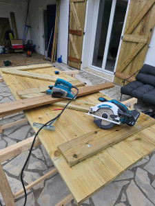 Photo de galerie - Bricolage et multi services