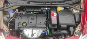 Photo de galerie - - Remplacement filtre à a air
- Remplacement filtre à pollen
- Remplacement huile moteur et filtre
- Remplacement balais essuie glace
- Nettoyage compartiment moteur 