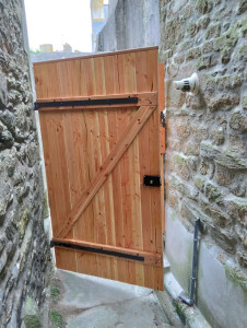 Photo de galerie - Toujours le même portillon ?