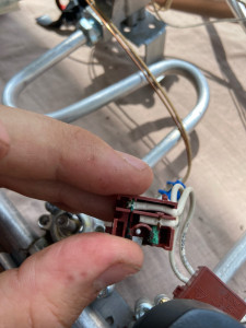 Photo de galerie - Réparation contact oxydé allumeur plaque à gaz 