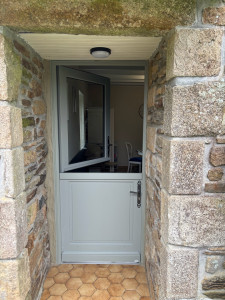 Photo de galerie - Porte fermière sur mesure 